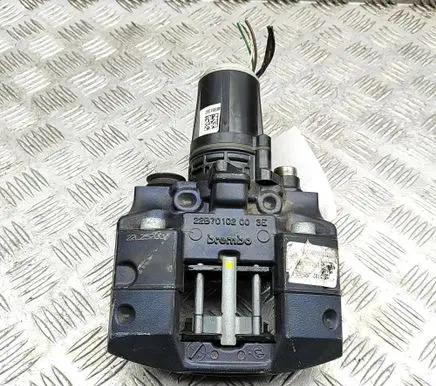 Tesla Model X Rear brake caliper 102125200G
