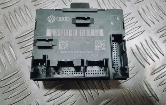 Audi A4 S4 B8 8K Door control unit/module 8K0959792C