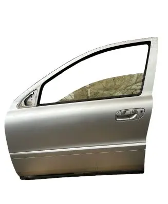 Volvo V70 Front door