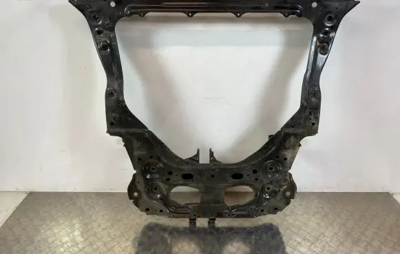 Nissan Qashqai J12 Front subframe