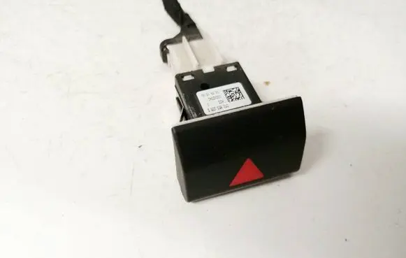 Skoda Superb B6 (3T) Hazard light switch 3t0953235d 10012340