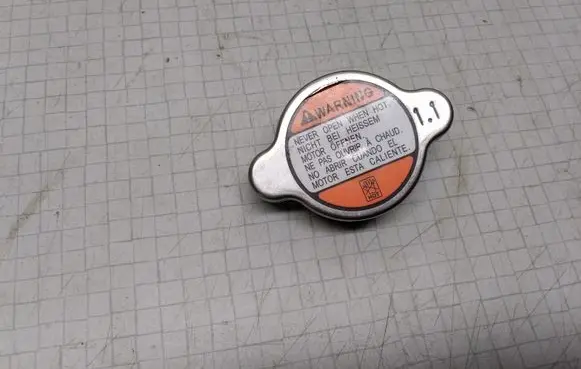 KIA Ceed Coolant expansion tank/reservoir cap 
