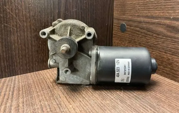Ford Transit Wiper motor 404523