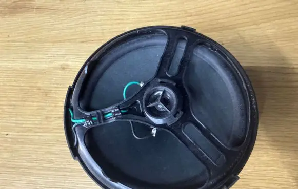 Mercedes-Benz C W204 Rear door speaker A2048202902