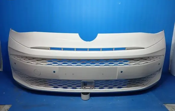 Volkswagen Transporter - Caravelle T7 Front bumper 7t0807221C