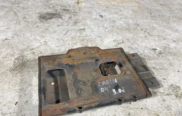 KIA Carens I Battery tray 