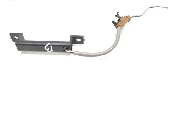 Suzuki Grand Vitara II Aerial antenna amplifier 8561