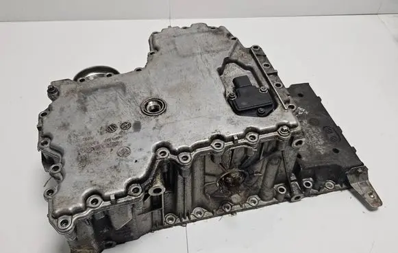 BMW X5M E70 Oil sump 7566803 13691011 0203040506