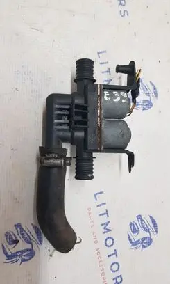 BMW 7 E65 E66 Coolant heater control valve 6906652 64116906652