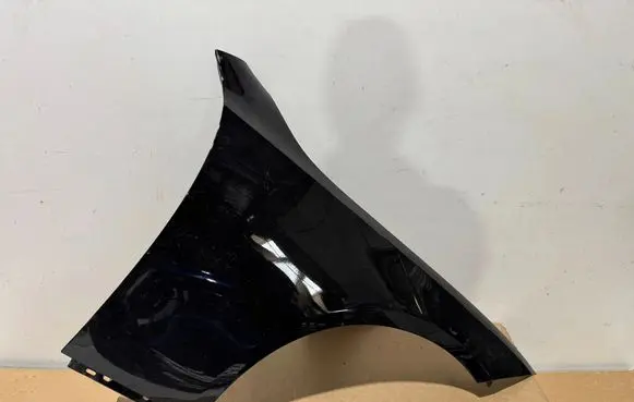 Mercedes-Benz C W206 Fender A2068810200