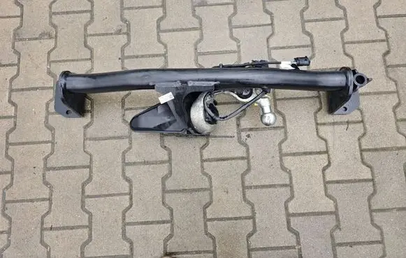 BMW X1 U11 Tow bar set 5A63E20