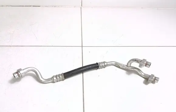 Renault Zoe Air conditioning (A/C) pipe/hose 924467761R