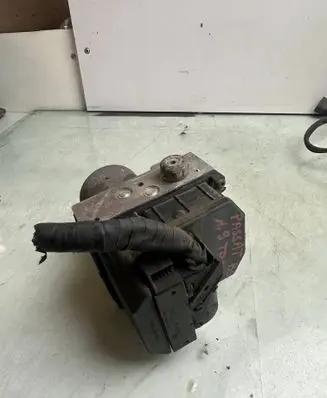 Volkswagen PASSAT B5 ABS Pump 0265950055 ESP0124C 30501