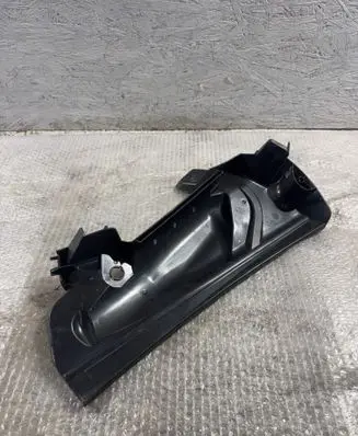 BMW 5 G30 G31 Other engine bay part 9297730
