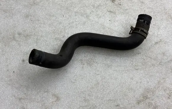 Tesla Model S Electric car engine cooling hoses/pipes 600734700C
