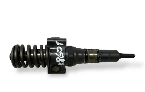 Volkswagen Golf V Fuel injector 03G130073G 0414720404