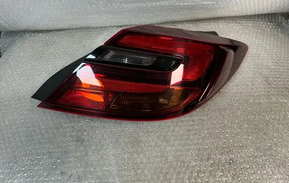 Opel Insignia A Rear/tail lights 39024201