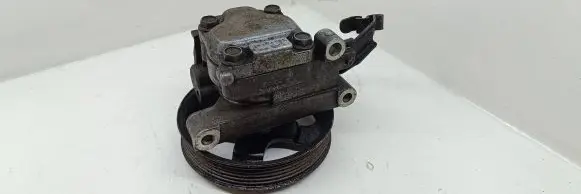 Mazda 6 Power steering pump 5525108