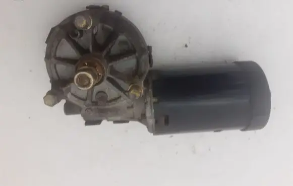Mercedes-Benz E W210 Wiper motor 0390241420