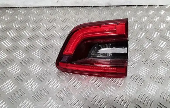 Renault Kadjar Tailgate rear/tail lights 265550151r