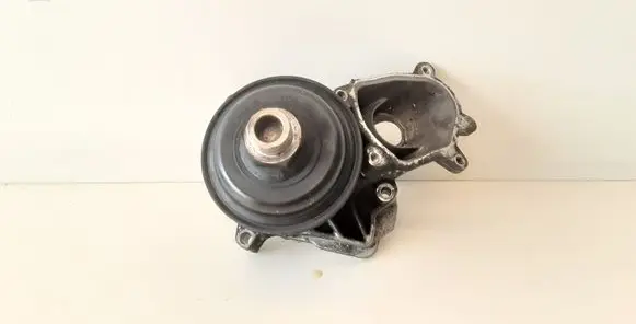 BMW X5 E53 Water pump 7787111 11517787111