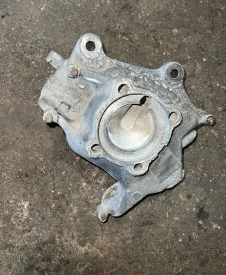 BMW 5 E39 Front wheel hub 1092853