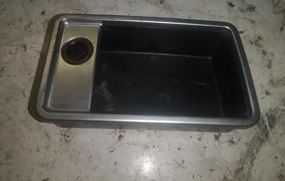Ashtray (front)