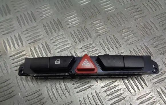 KIA Ceed Hazard light switch 93700-1H000