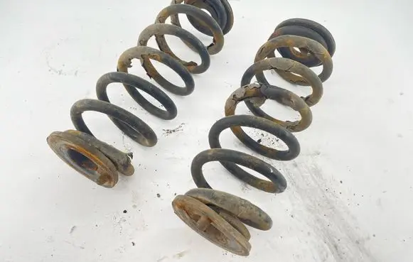 Seat Alhambra (Mk2) Rear coil spring 7N0511115D