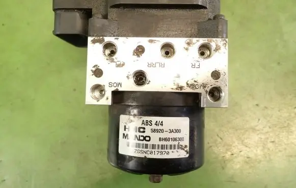 Hyundai Trajet ABS Pump