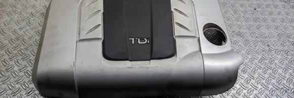 Engine cover (trim)