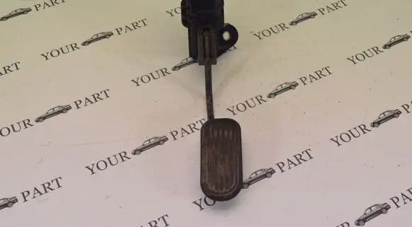 Lexus RX 300 Accelerator throttle pedal 7812048070