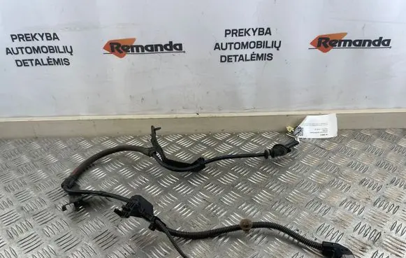 Toyota RAV 4 (XA50) Rear ABS sensor wiring 890C042010