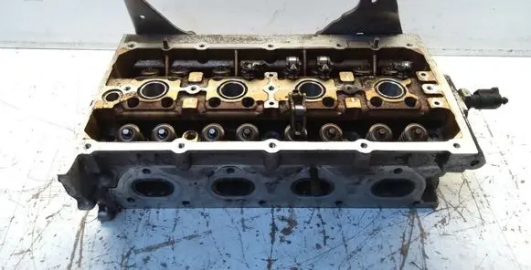 Volkswagen PASSAT B6 Engine head 03C103358AQ