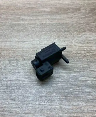 BMW 5 E60 E61 Turbo solenoid valve 1742712