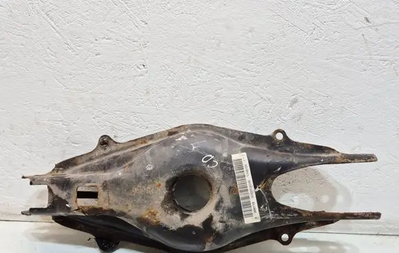Mercedes-Benz C W204 Rear upper control arm/wishbone 2043503008