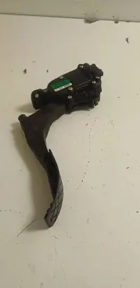 Volkswagen Polo IV 9N3 Accelerator throttle pedal 6Q1721503C 6PV00849601