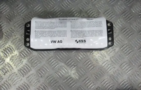 Audi Q8 Steering wheel airbag 4M8880204DAUDI