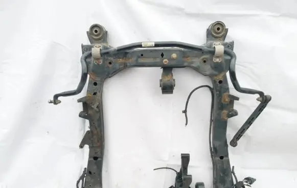 Opel Astra J Front subframe
