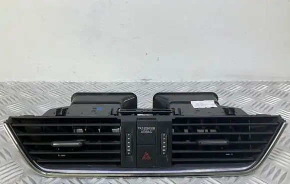 Skoda Octavia Mk3 (5E) Dash center air vent grill 5E0820951A