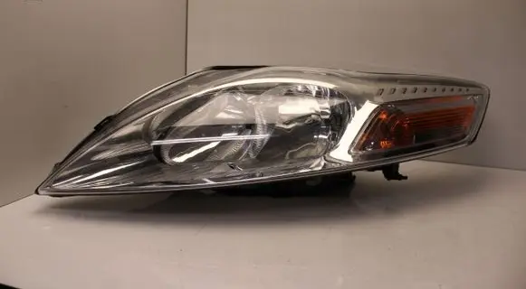 Ford Mondeo MK IV Headlight/headlamp 