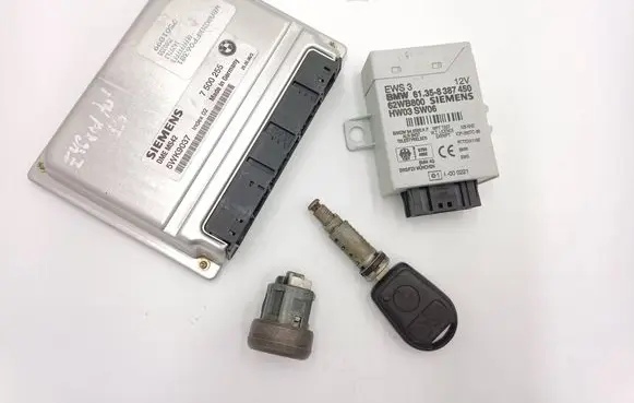 BMW 3 E46 Engine ECU kit and lock set 7500255 61358387450 8387450