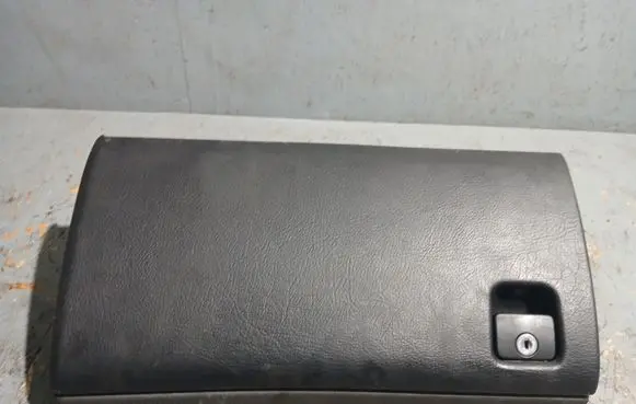 Peugeot 406 Glove box 9621714477