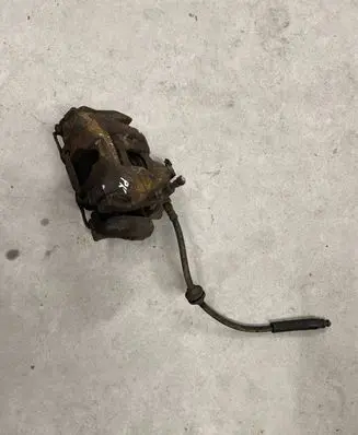 Fiat Doblo Front brake caliper