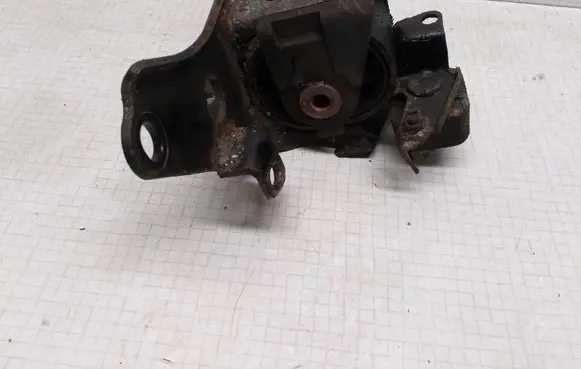 Toyota Corolla E120 E130 Gearbox mounting bracket
