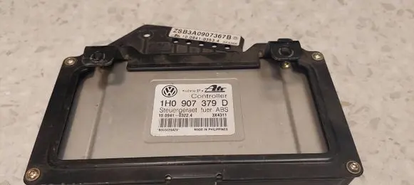 Volkswagen PASSAT B4 ABS control unit/module 1H0907379D 3X4311 1094103224