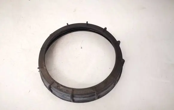 Renault Laguna III In tank fuel pump screw locking ring/nut 09701687000