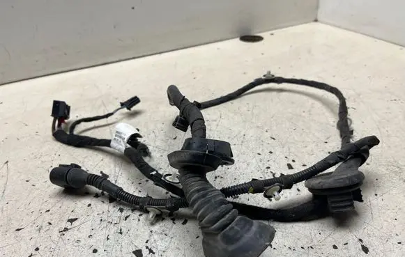 Audi A3 S3 8P Rear door wiring loom 8P4971687R