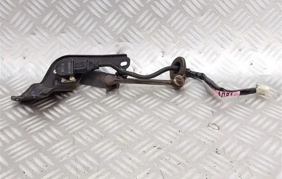 Mitsubishi Eclipse Cross Headlight/headlamp level sensor 8303A081