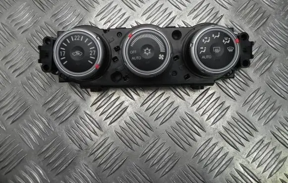 Mitsubishi ASX Climate control unit 7820A115XB Y751